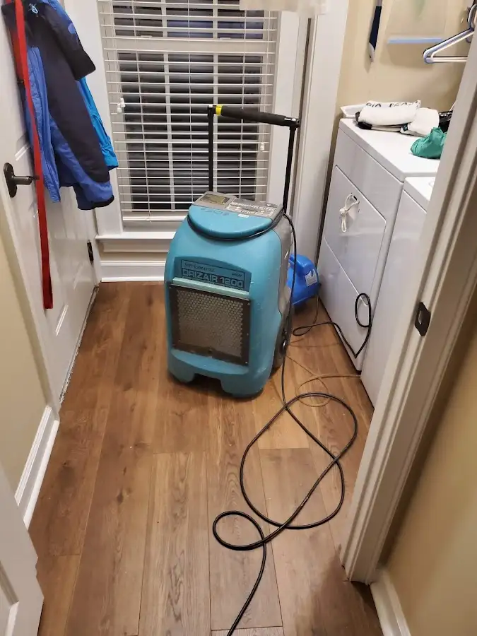 Commercial dehumidifier deployed for Flood Damage Cleanup in Rome